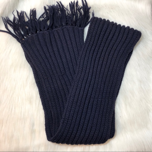 Pendleton Accessories - Vintage Navy blue Pendleton scarf